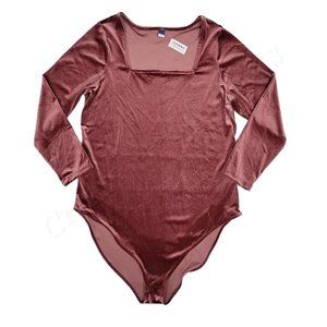 Old Navy Velour Long Sleeve Square Neck Bodysuit, Rose, 3X / XXXL, Velvet Feel